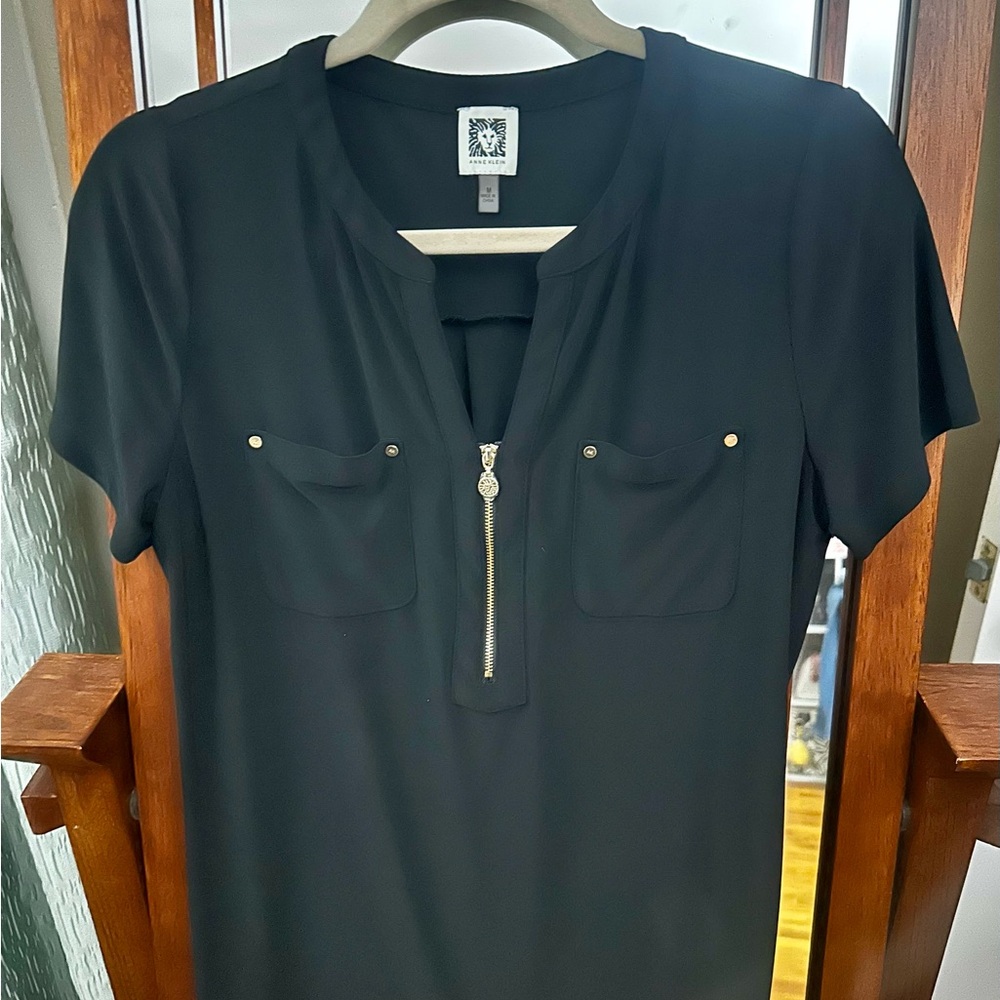 Anne Klein Black Zippered Blouse